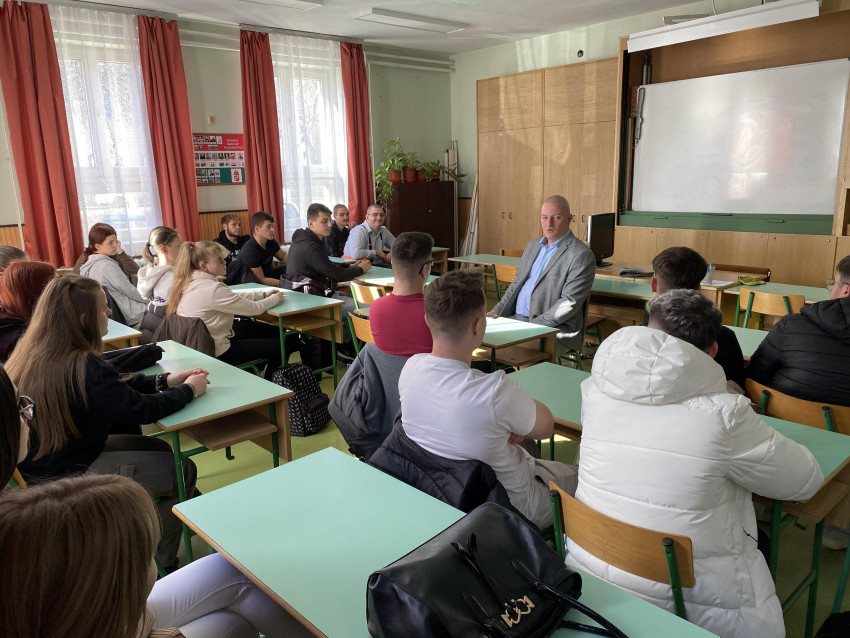 Intézményünkbe látogatott Dr. Nádasdi Tamás r. alezredes Úr, az Orosházi Rendőrkapitányság mb. Vezetője